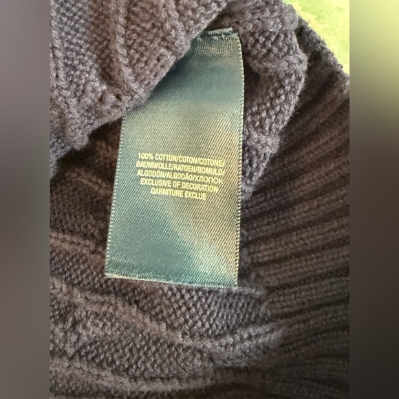 Polo by Ralph Lauren Boys Cable-Knit Cotton Sweater Vest. Size 7. - Picture 5 of 6